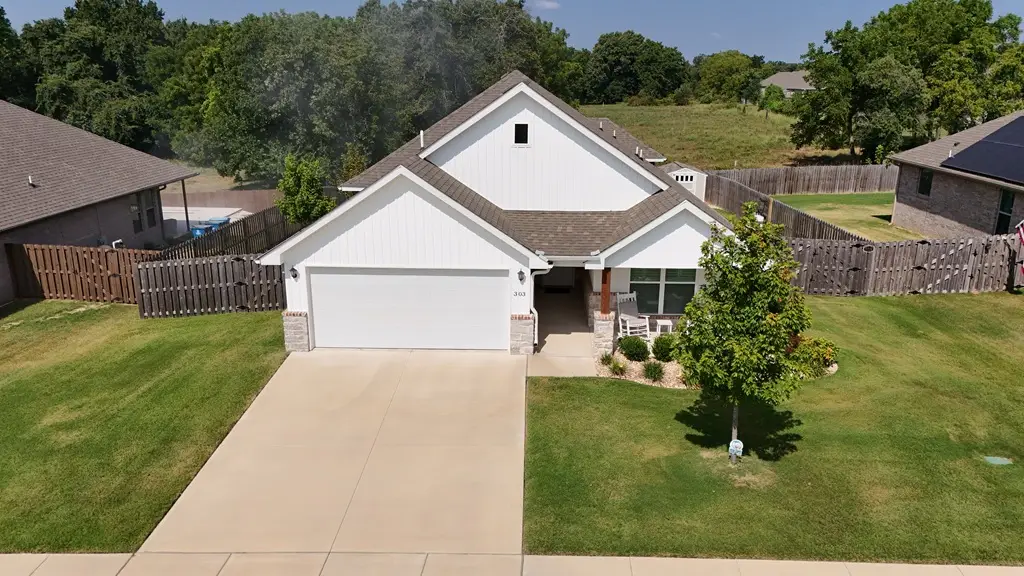 303 Trimble Lane, Pea Ridge, AR 72751 - #1