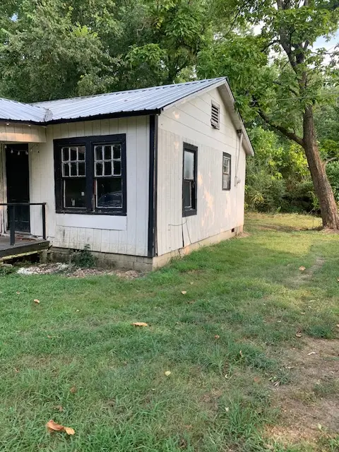 911 & 915 S Red Hill Street, Alma, AR 72921 - #2