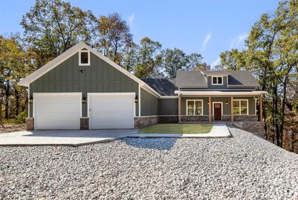 14431 Horseshoe Lane, Rogers, AR 72756