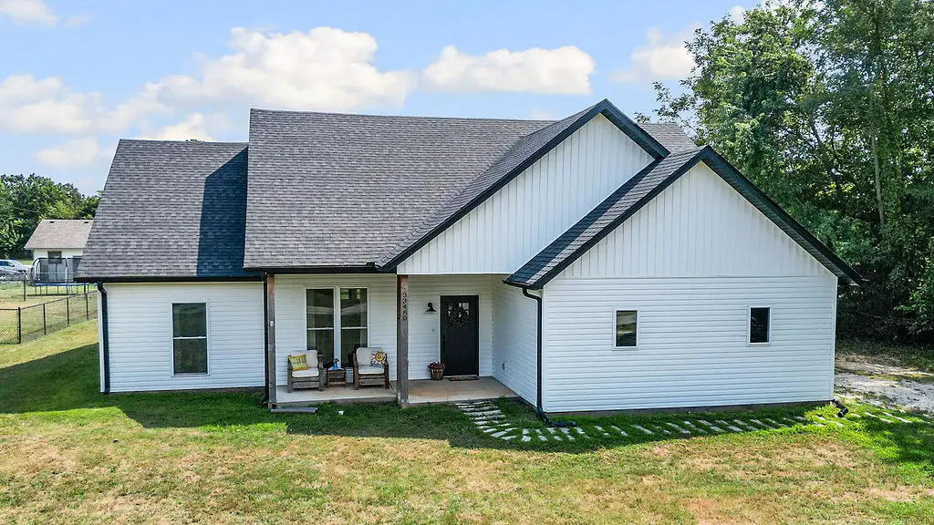 33480 State Highway 112, Seligman, MO 65745 - #1