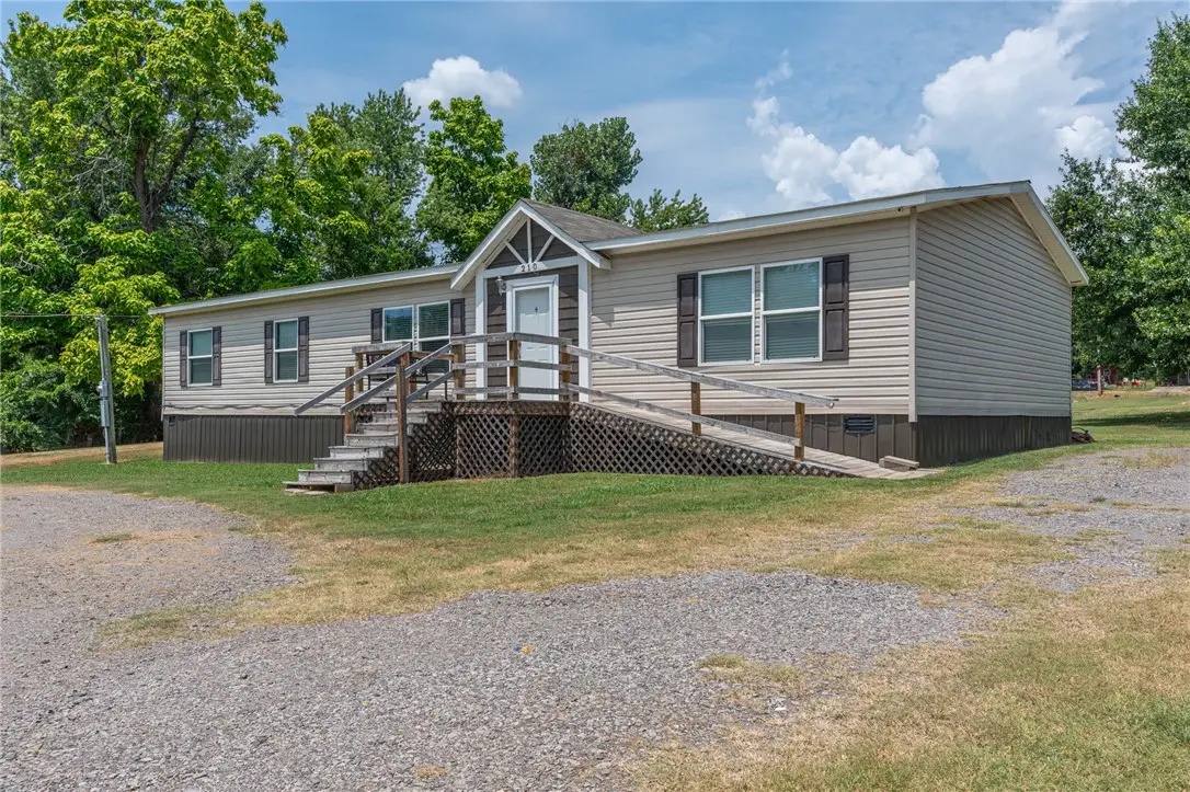 210 W 2nd Street, Mulberry, AR 72947 - #1