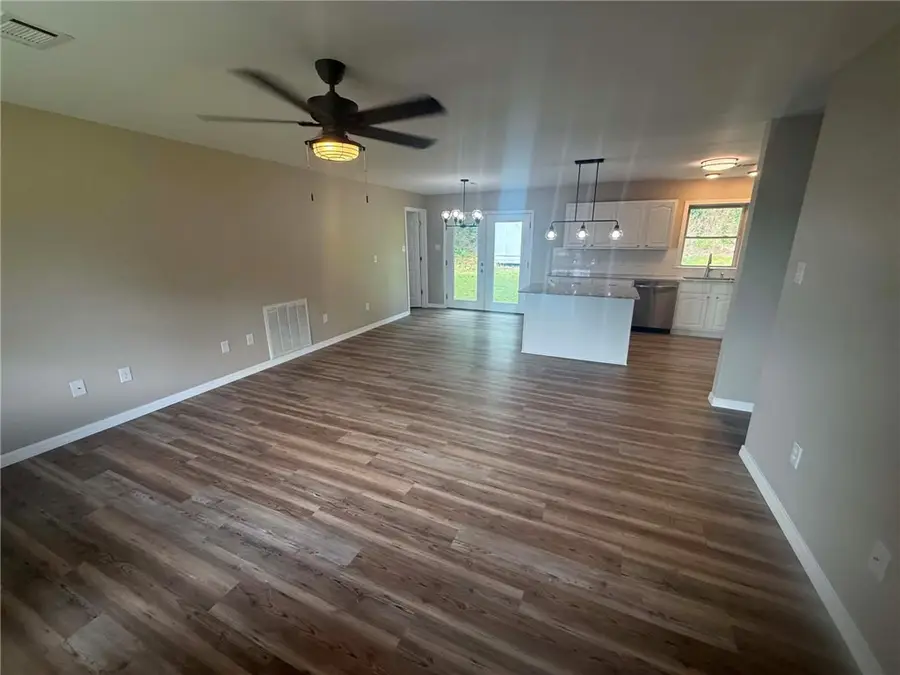 2106 Military Road, Dardanelle, AR 72834 - #2