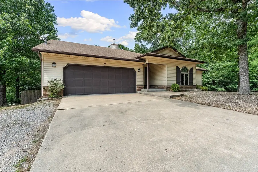 7 Cherhill Drive, Bella Vista, AR 72714 - #2