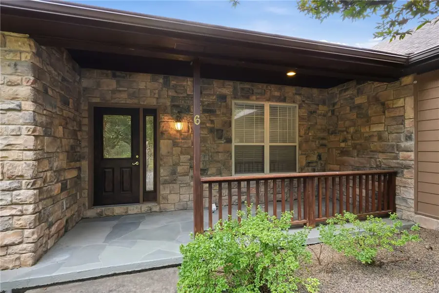 6 Grimsay Drive, Bella Vista, AR 72715 - #3