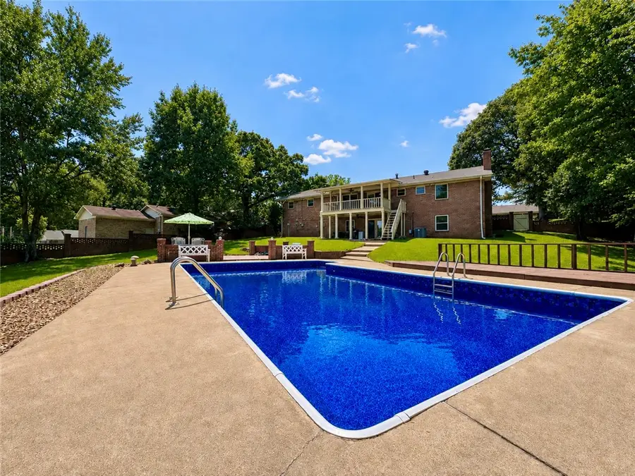 237 Beaumont Avenue, Russellville, AR 72801 - #2
