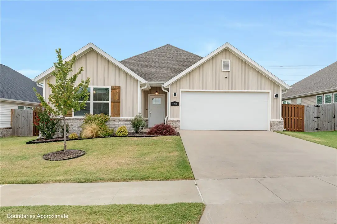 4234 W Buckaroo Street, Fayetteville, AR 72704 - #1