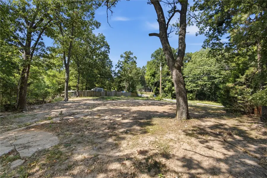 12 Pine Street, Bella Vista, AR 72714 - #2