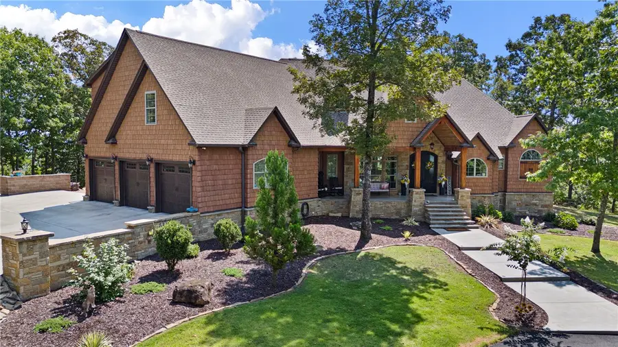 3419 Bailey Loop Road, Russellville, AR 72802 - #3