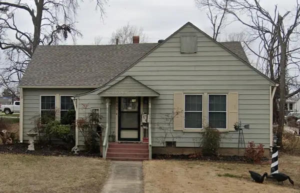 406 N 3rd Street, Rogers, AR 72756