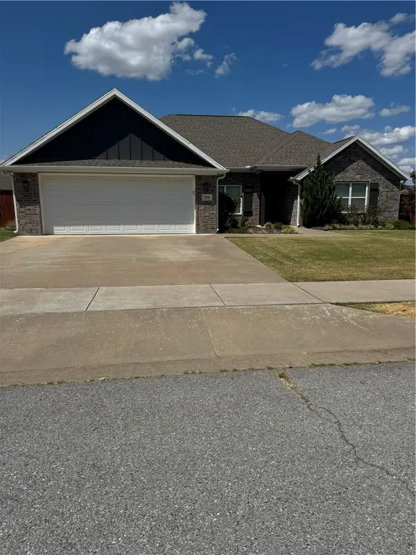 510 Buffalo Gap Drive, Siloam Springs, AR 72761