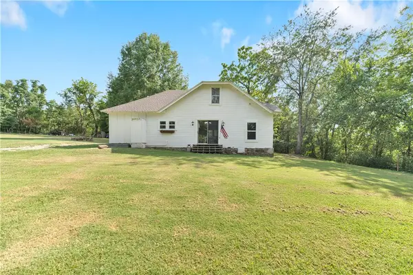 153 Amanda Place, Huntsville, AR 72740