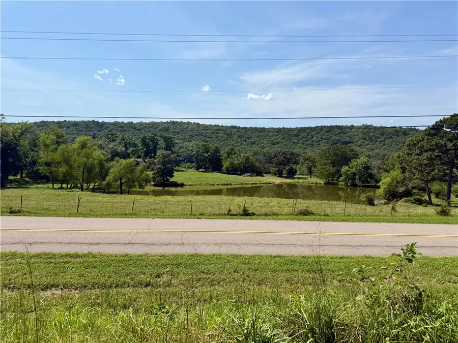 748 Pleasant View Road, Russellville, AR 72802 - #3