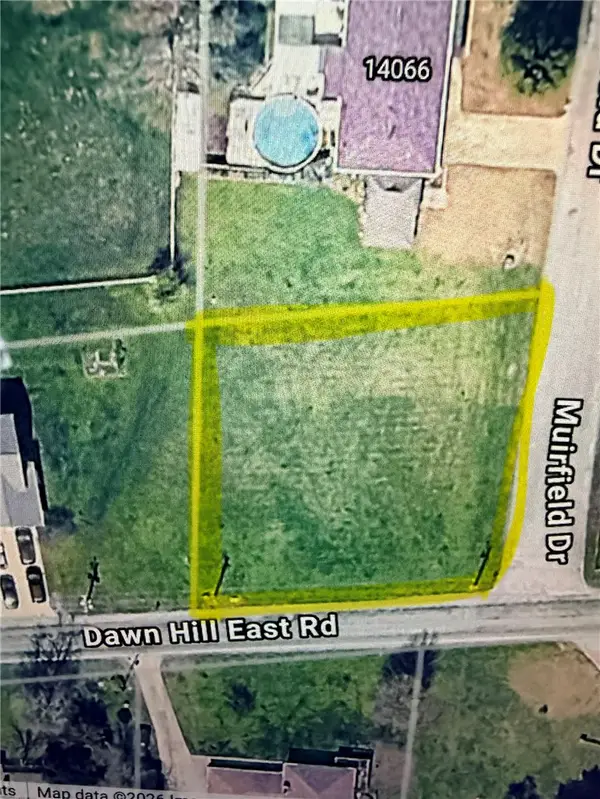 Muirfield Drive, Siloam Springs, AR 72761