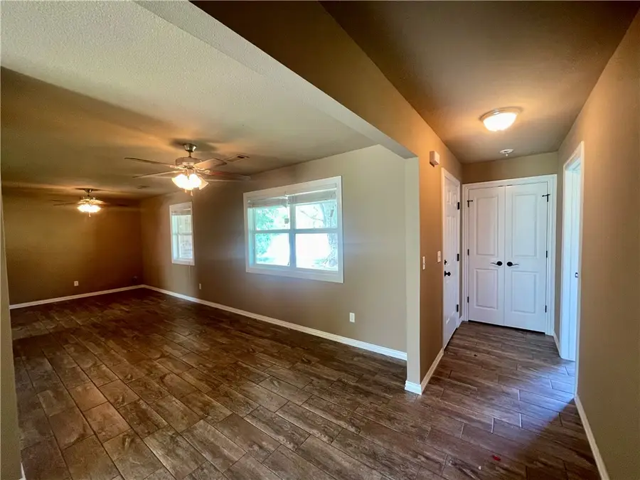 3909 Clark Avenue, Springdale, AR 72762 - #3