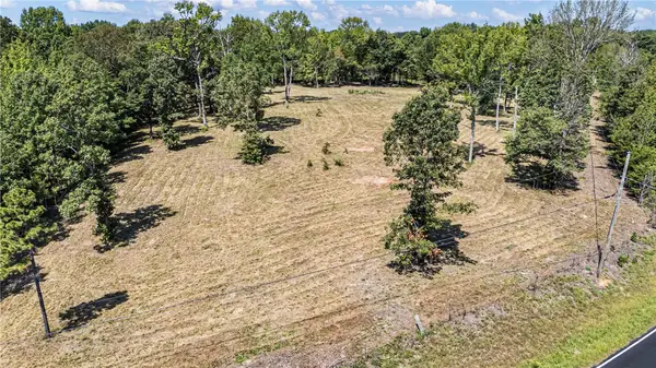 4990 Crow Mountain Road, Russellville, AR 72802