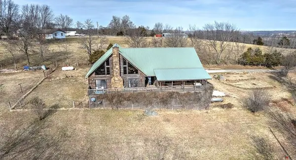 20096 E Hwy 74, Elkins, AR 72727