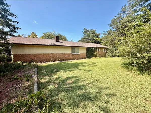 110 Scenic Acres Lane, Russellville, AR 72802