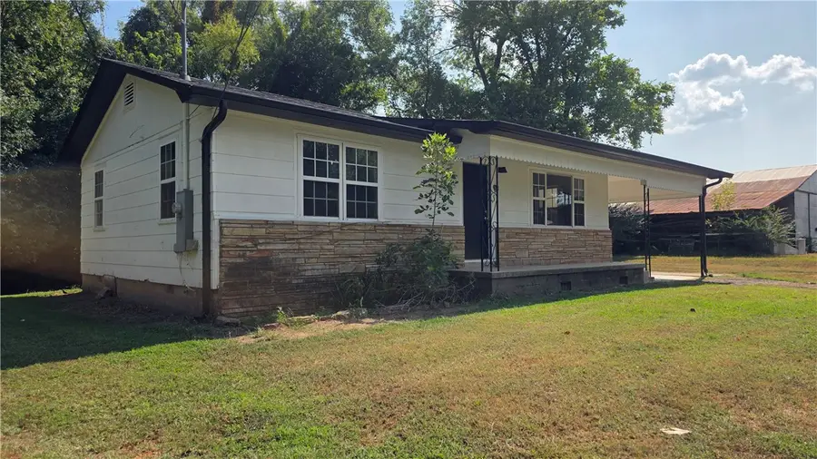304 SE 2nd Street, Atkins, AR 72823 - #3