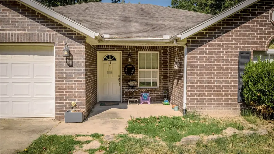 10 Pylle Lane, Bella Vista, AR 72715 - #3