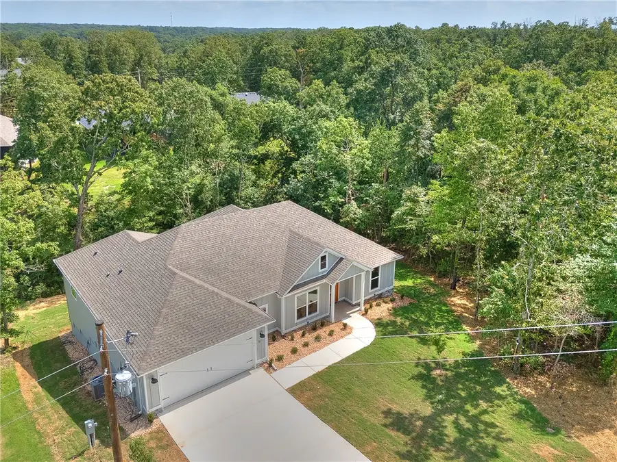 10 Errol Lane, Bella Vista, AR 72715 - #3