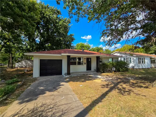 404 Hart Avenue, Springdale, AR 72764