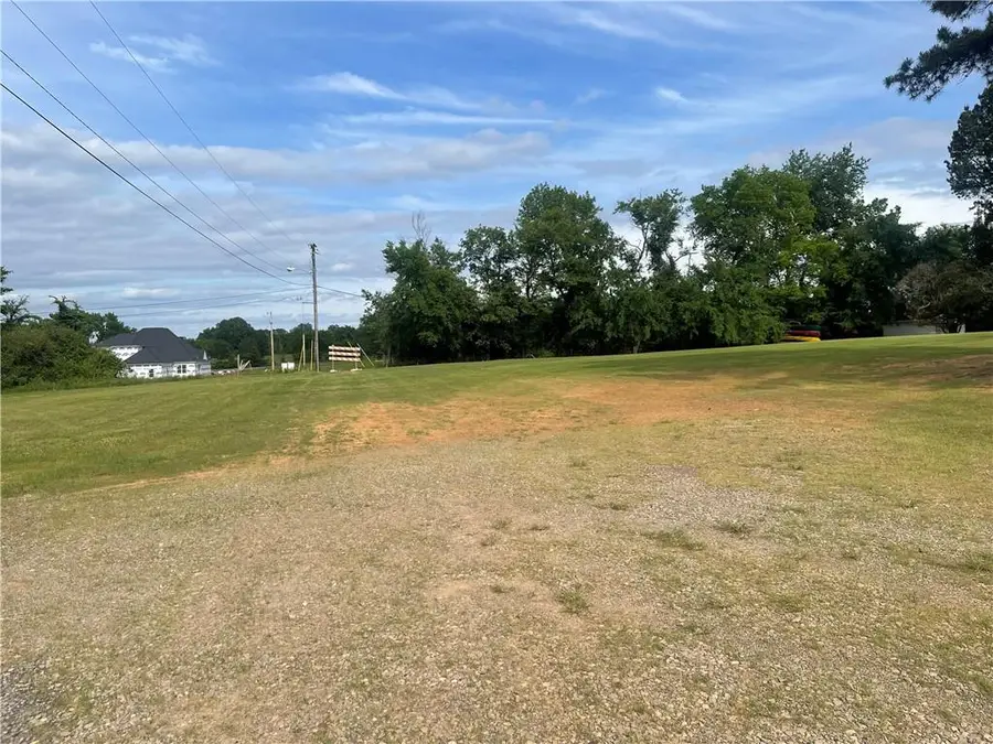 000 Sherwood Plaza & Edgewood, Clarksville, AR 72830 - #3