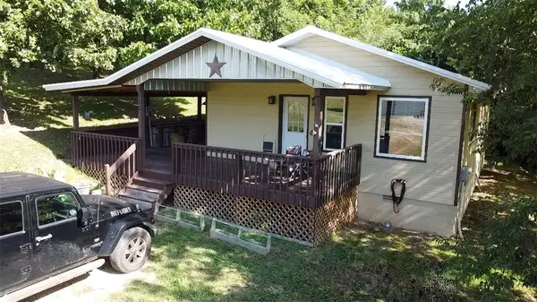116 Elm Street, Lead Hill, AR 72644