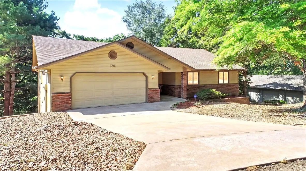 74 Churchill Drive, Bella Vista, AR 72715 - #1