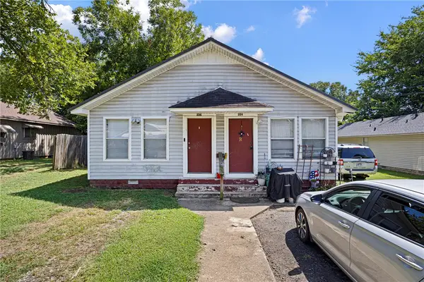224 & 226 E J Street, Russellville, AR 72801