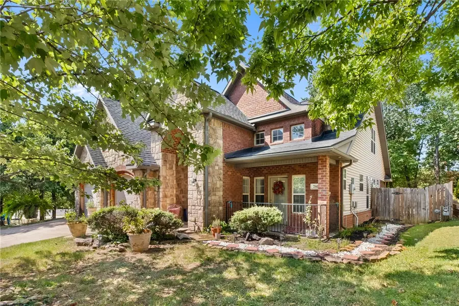 780 E Bryan Lane, Fayetteville, AR 72701 - #2