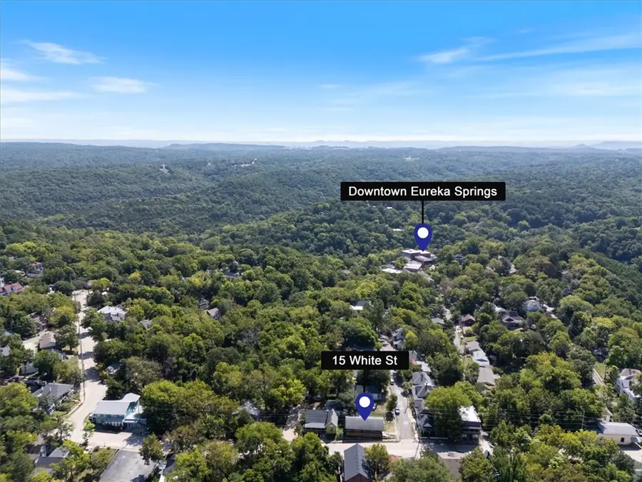 15 White Street, Eureka Springs, AR 72632 - #2