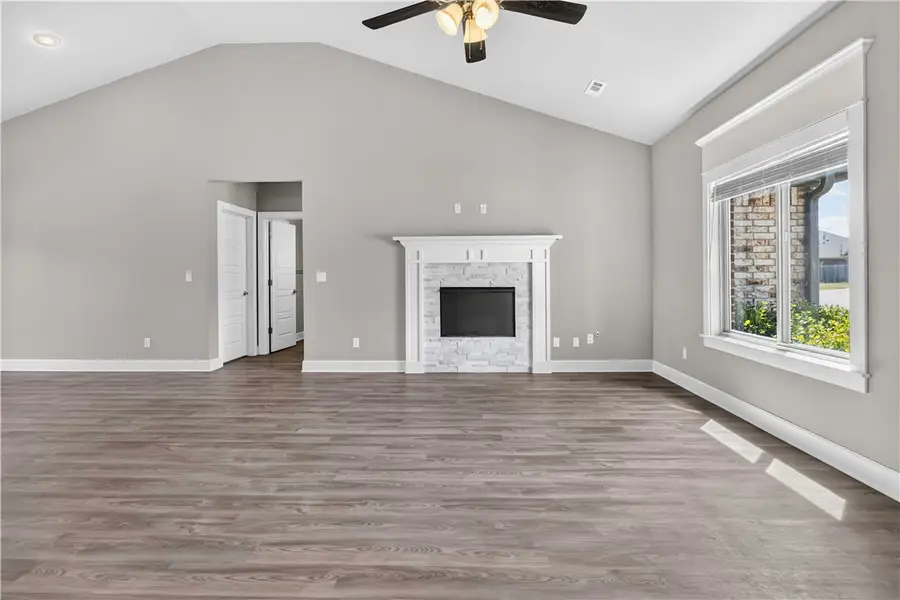 1749 Charismatic Drive, Prairie Grove, AR 72753 - #3