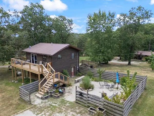 2412 and 2414 County Road 216, Eureka Springs, AR 72632