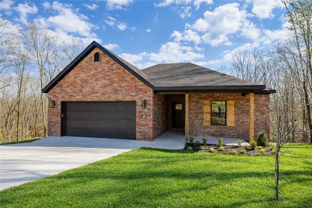 8 Epping Drive, Bella Vista, AR 72714 - #1