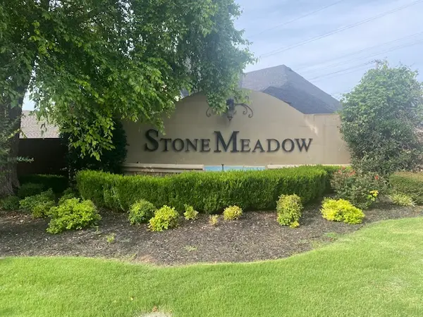 2103 Stonegrove Road, Bentonville, AR 72713