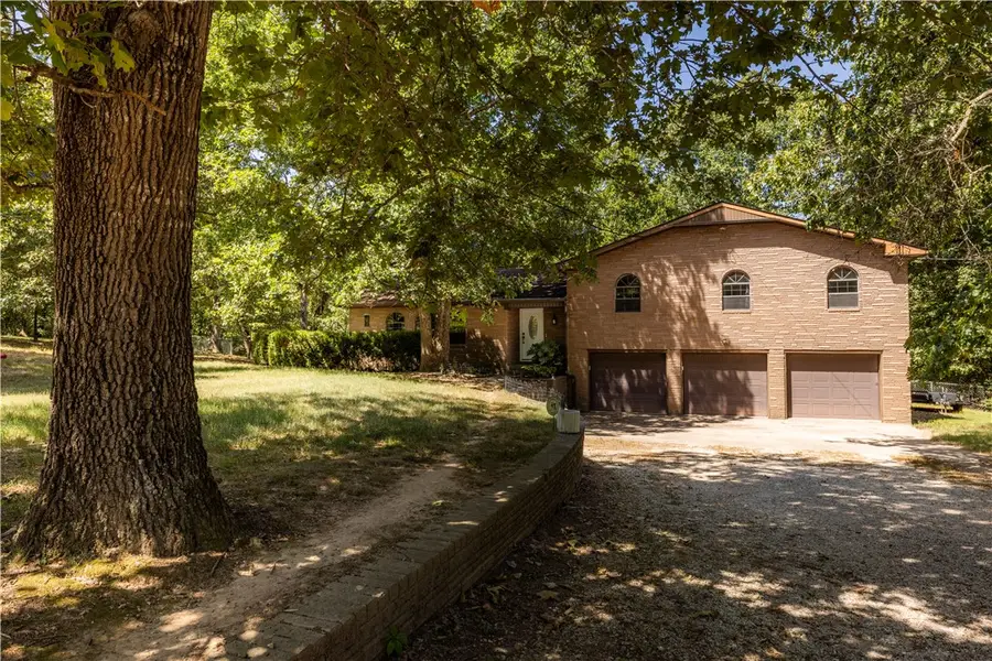 16107 Walnut Drive, Fayetteville, AR 72704 - #2