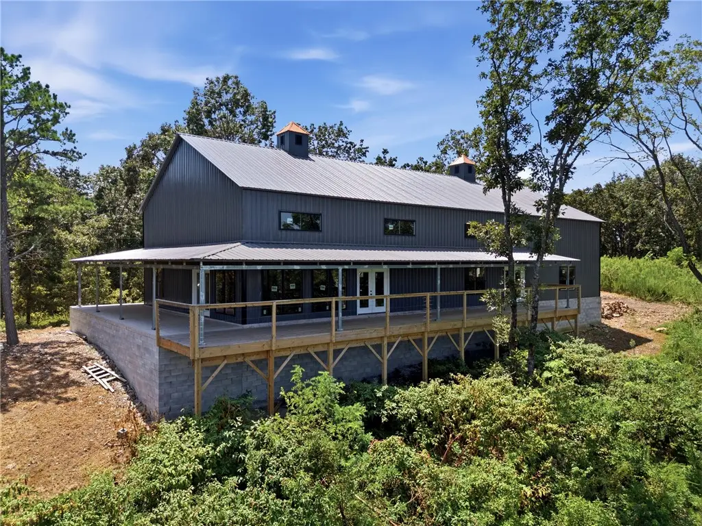 976 County Road 220, Eureka Springs, AR 72631 - #1
