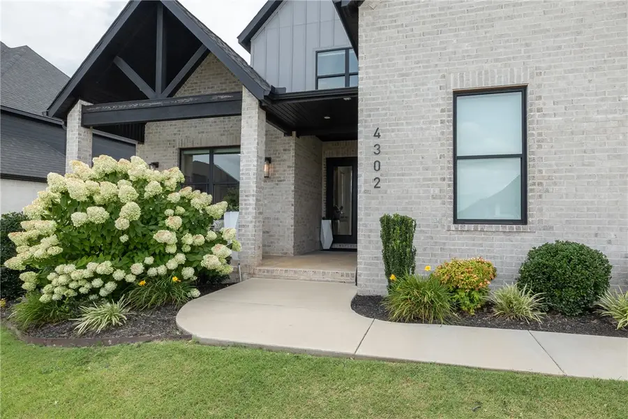 4302 S Exeter Drive, Rogers, AR 72758 - #3
