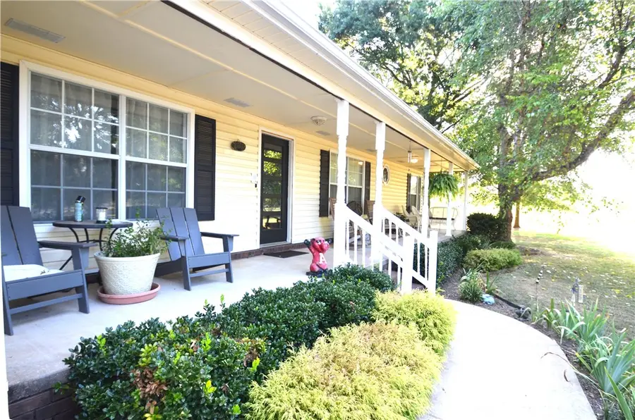 173 N Double Springs Road, Farmington, AR 72730 - #2