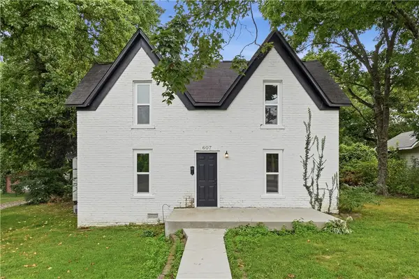 607 E Church Avenue, Berryville, AR 72616