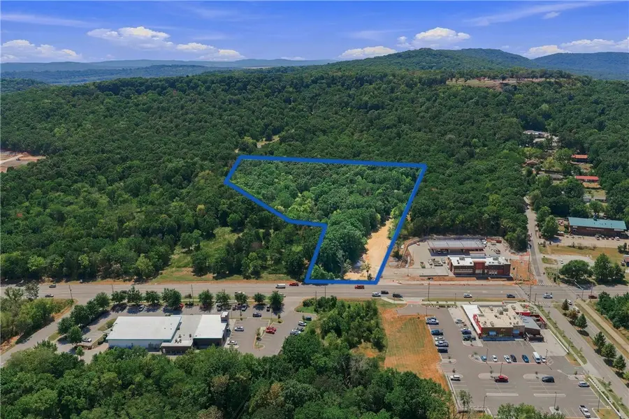 4005 W Martin Luther King Jr Boulevard, Fayetteville, AR 72703 - #3