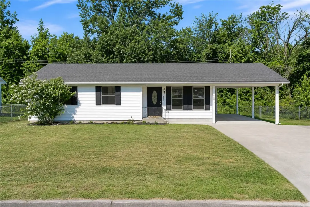 803 4th Avenue, Gravette, AR 72736 - #1