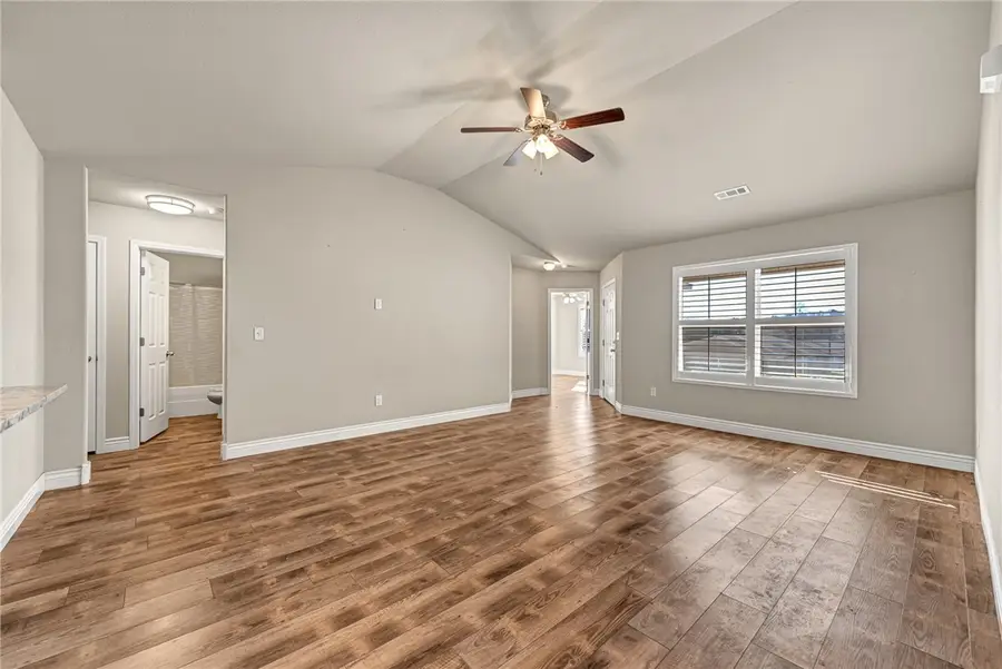 130 Worley Street, Huntsville, AR 72740 - #3