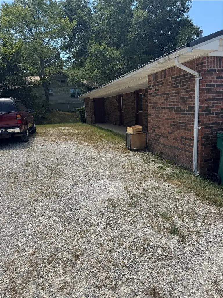 90 - 92 S Centennial Avenue, West Fork, AR 72774 - #3