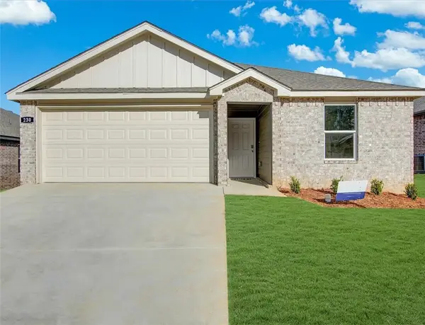 1716 Thelma Street, Springdale, AR 72762