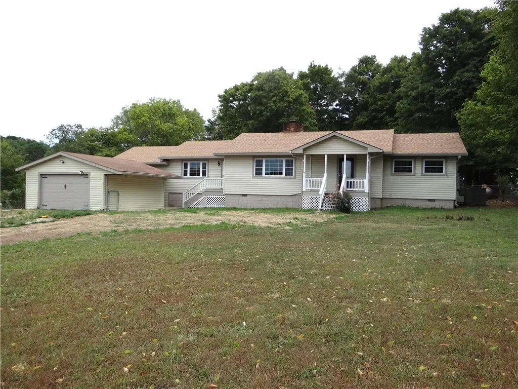 323 W Shipley Lane, Winslow, AR 72959 - #1
