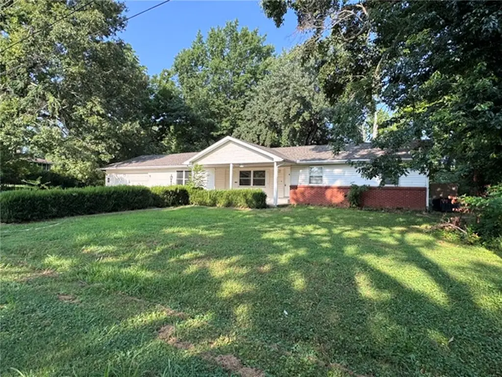 1024 Maple Street, Mountain Home, AR 72653 - #1