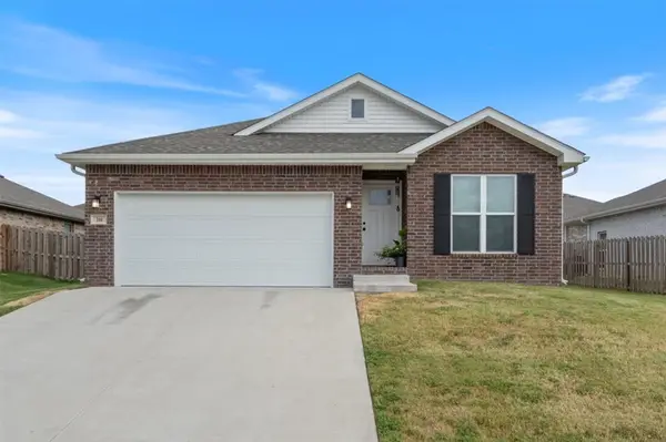 310 Wagnon Trail, Prairie Grove, AR 72753