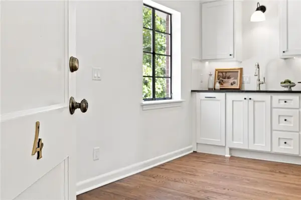 15 W Prospect #A4, Fayetteville, AR 72701