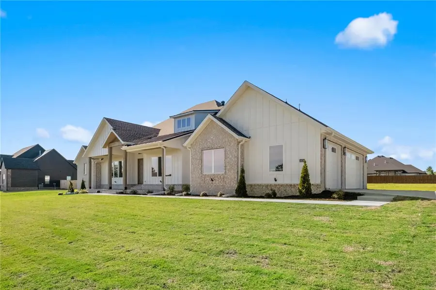 561 Shooting Star Lane, Lowell, AR 72745 - #3